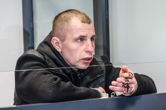 Bandė parduoti į sekso vergiją – 3,5 metų sėdės už grotų