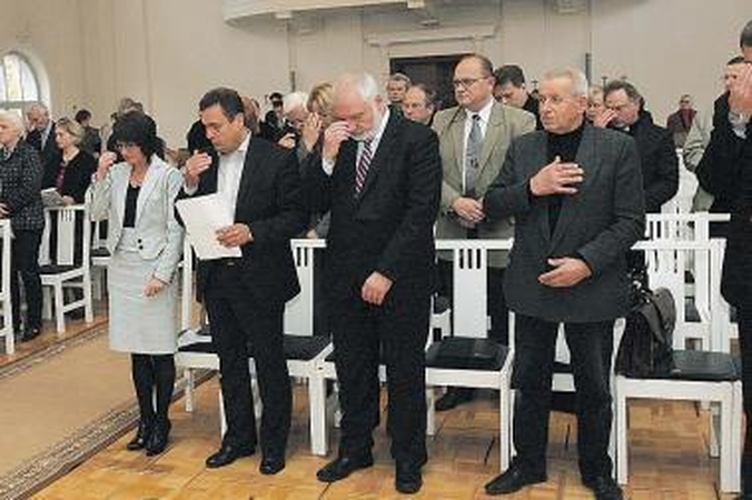 Dvasininkų egzaminas politikams