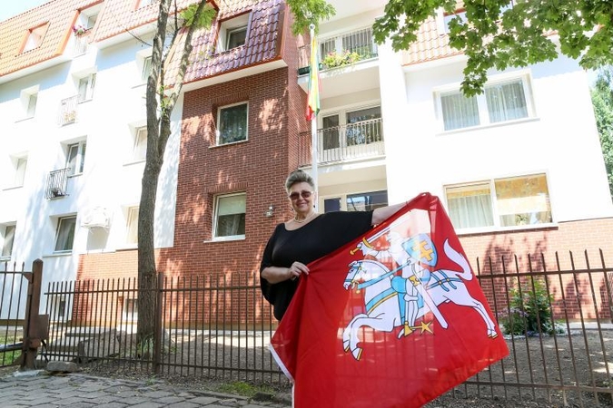 Vis daugiau kauniečių vėliavas kelia ne tik per šventes
