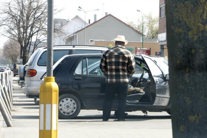 Prie uostamiesčio prekybos centro – teroras