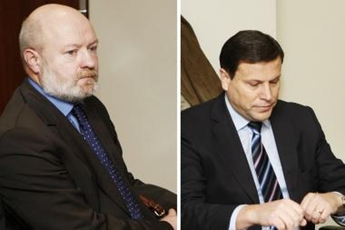 Vadovai: A.Kamarauskas ginčija atleidimą iš darbo ir prašo atlyginti 70 tūkst. litų neturtinės žalos. E.Gentvilas buvusį pavaldinį kaltina direkcijai padarius žalos už 1 mln. litų.