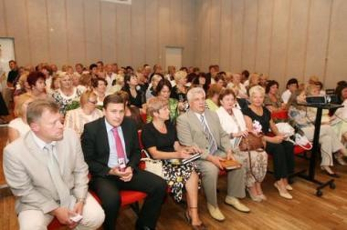 Uostamiestyje mokslo metų laukiama su nerimu