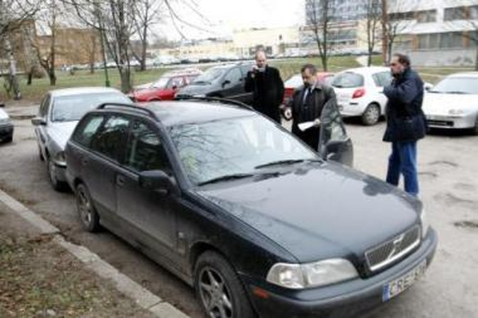 Skolininkai praranda turtą