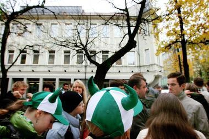 "Žalgirio" sąskaitoje: 2,3 mln. litų