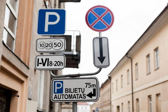 Šįmet Vilniuje atsiras 400 naujų kelio ženklų