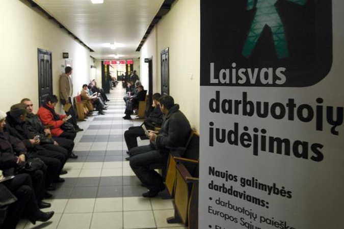 Skolų   našta verslą   kankina  mažiau  