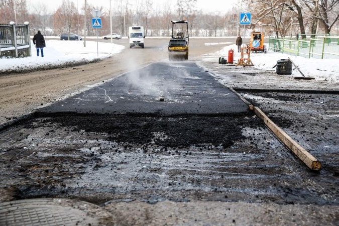 Verslininkai ir Vilniaus savivaldybė užvirė mūšį dėl asfalto