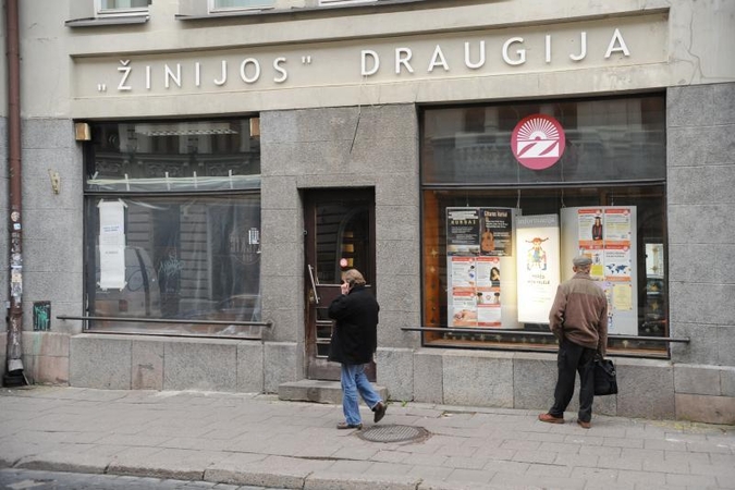 Biuras Vilniaus senamiestyje – už litą
