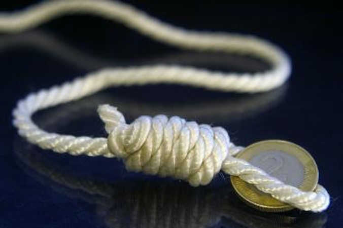 Bankai įsiskolinusių lietuvių dar negena į palapines