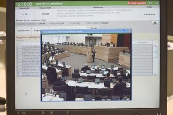 Sąžinė: parlamentarai mokesčių mokėtojų pinigus leidžia nesivaržydami.