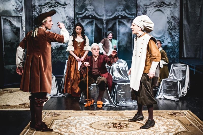 Kauno kameriniame teatre – legendinės komedijos premjera