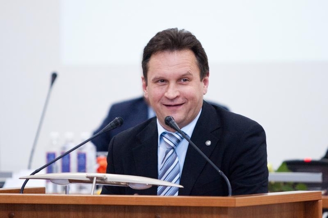 Sostinės politikai šventyklų nori, arkivyskupija - neapsisprendžia