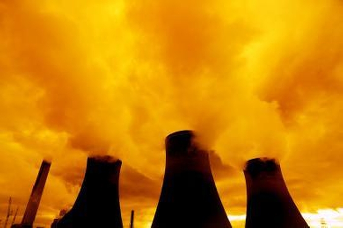 Britai pasilieka branduolinės energetikos kortą