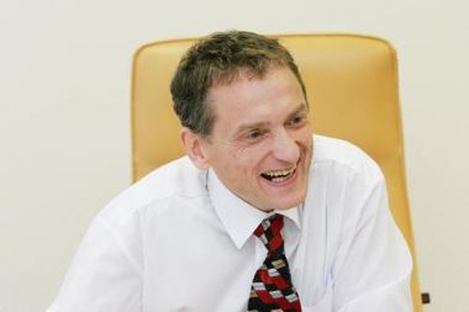 Išsisuko: už kultūrines įstaigas atsakingas S.Buškevičius džiaugėsi, kad jam nereikės rūpintis "Stumbro" muziejaus steigimu.