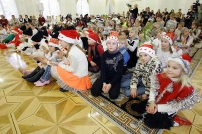 Prezidento Kalėdos vaikų būryje