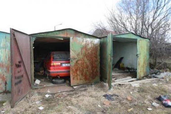 Garažus siaubia vagių gauja