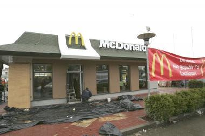 "McDonald‘s" po remonto bus kitoks