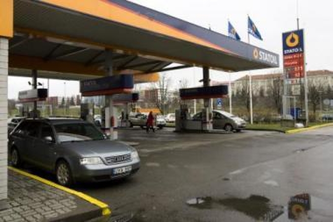 Degalų kainos siutina net vokiečius