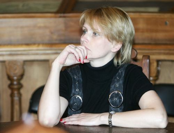 R.Janutienę paaukojo dėl artėjančių teismų?