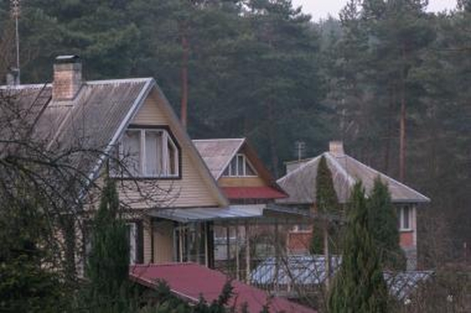 Butas mieste ar gyvenimas sodininkų bendrijoje?