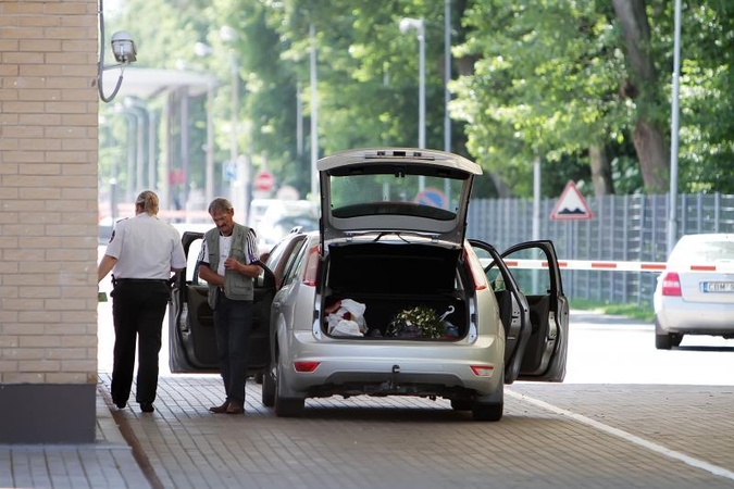 Pajūrio verslininkai dėl vizų atakuos Prezidentę