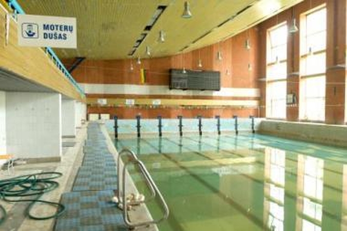 Lazdynų baseinas: uždaryti ar privatizuoti?