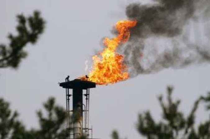 Poveikis: skalūnų dujų išgavimas užkirs kelią gamtinių dujų karteliams atsirasti, pakeis geopolitiką ir pristabdys perėjimą prie atsinaujinančios energijos.