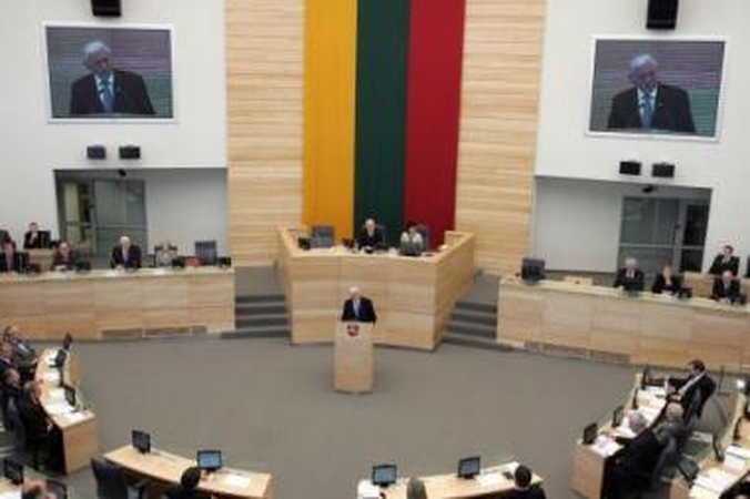 Reakcija: dauguma politikų tikėjosi aštresnio V.Adamkaus žodžio.