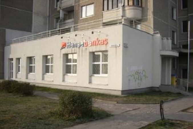 Turtas: bankas parduoda nereikalingas patalpas, tarp jų ir buvusį skyrių Pilaitėje.