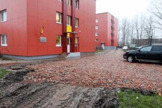 Kurčiųjų mokyklą perims tik su pinigais