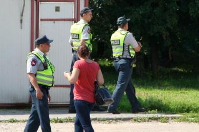 Eiguliuose pėsčiuosius gaudė septyni policininkai