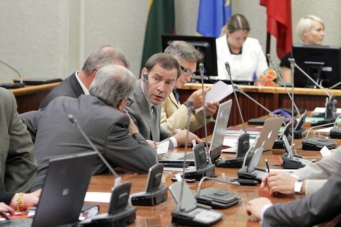 Uostamiesčio politikai ignoruoja savo veiklos ataskaitas