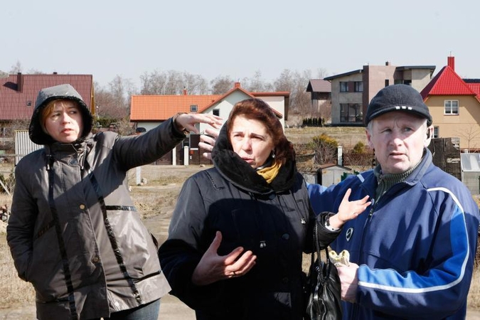 Sodų bendrijos nariams civilizacija - per prievartą (papildyta)
