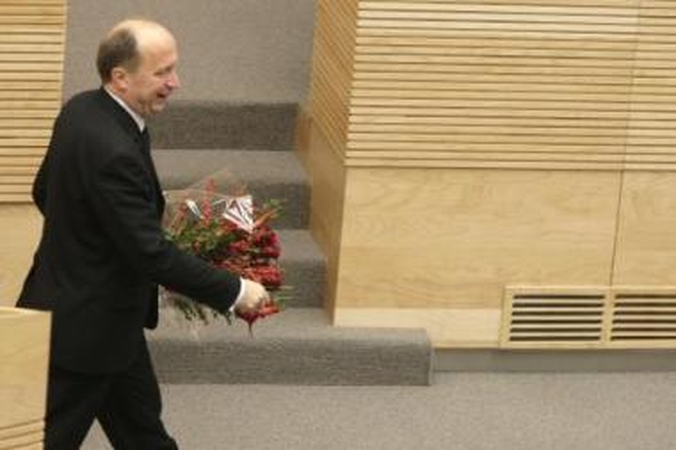 Vyriausybė – be A.Valinsko draugo