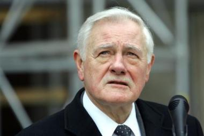 Prezidentas taisys keistą politikų klaidą