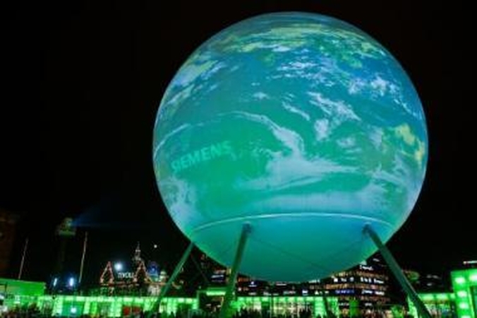 Išgyveno: "Siemens" skirtos baudos skaičiuojamos milijardais litų, tačiau tokios sankcijos koncerno nesužlugdė, nors privertė trauktis aukščiausius vadovus.