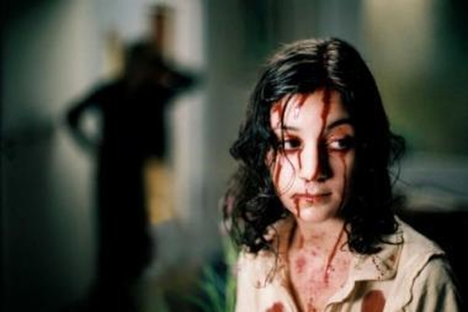 Herojus: juostoje "Įsileisk mane" nemirtingo vampyro reinkarnacija tapo dvylikametis berniukas Oskaras.
