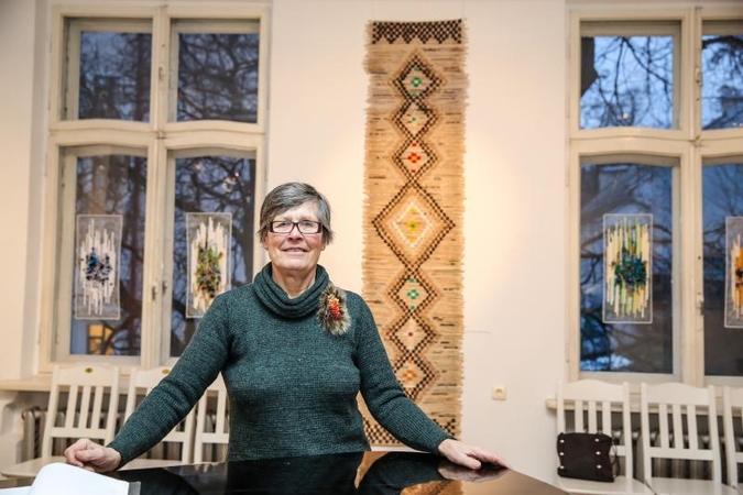 Tekstilės meistrės: dėl siūlų gyvenimas spalvotas, prasmingas