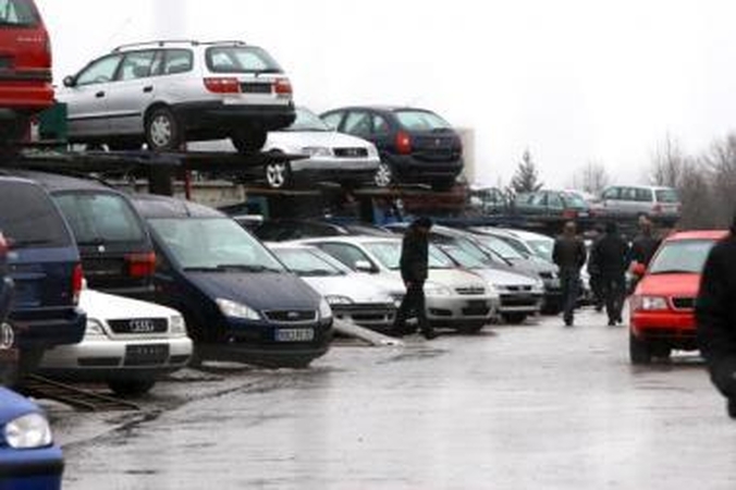 Atsigauna: dažniausiai vartojimo paskolos imamos būsto remontui, buitinei technikai ar automobiliui įsigyti.