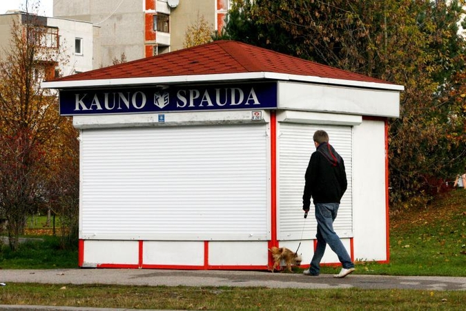 Dėl išpuolių spaudos kioską Šilainiuose teko uždaryti